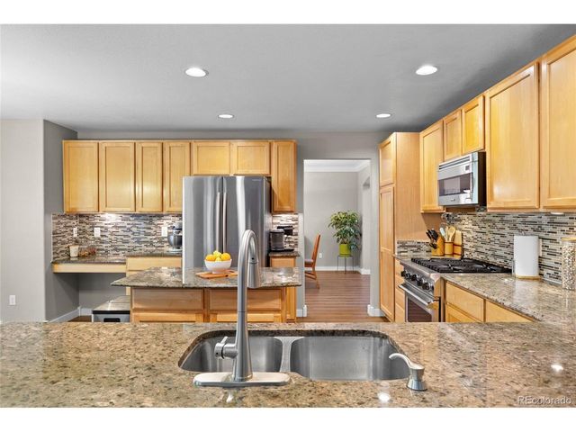 467 Rose Finch Cir, Highlands Ranch, CO 80129