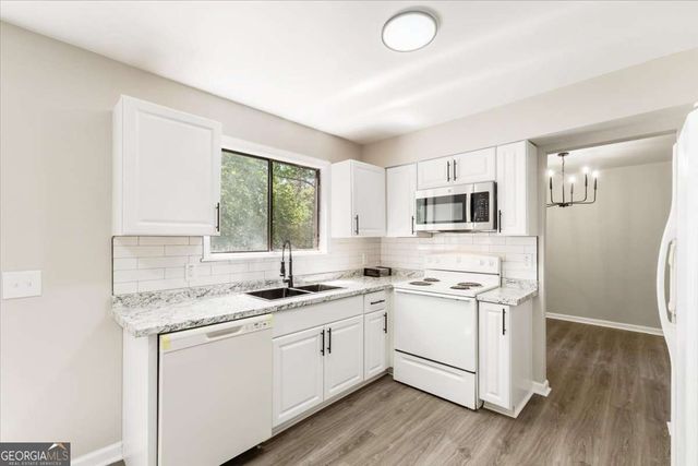 6317 Creekford Lane, Lithonia, GA 30058