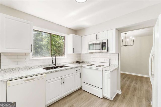 6317 Creekford Lane, Lithonia, GA 30058