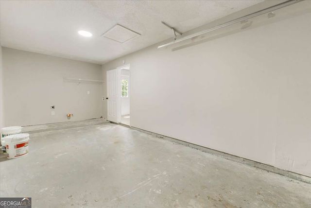 6317 Creekford Lane, Lithonia, GA 30058