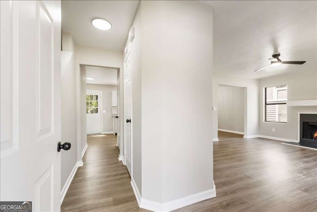 6317 Creekford Lane, Lithonia, GA 30058