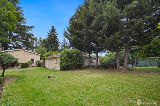 3514 SW 98th St, Seattle, WA 98126