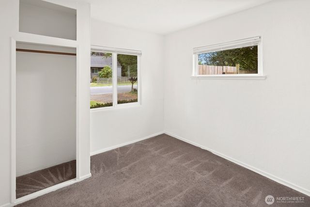 3514 SW 98th St, Seattle, WA 98126