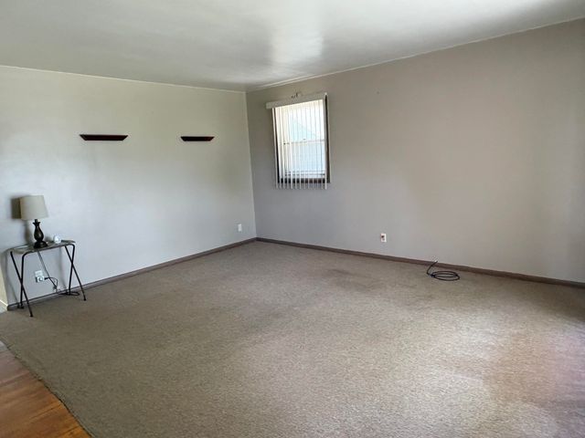 2816 Sarah Court, Bay City, MI 48708