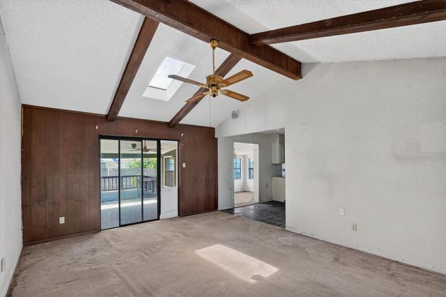 2512 Bent Tree Lane, Arlington, TX 76016