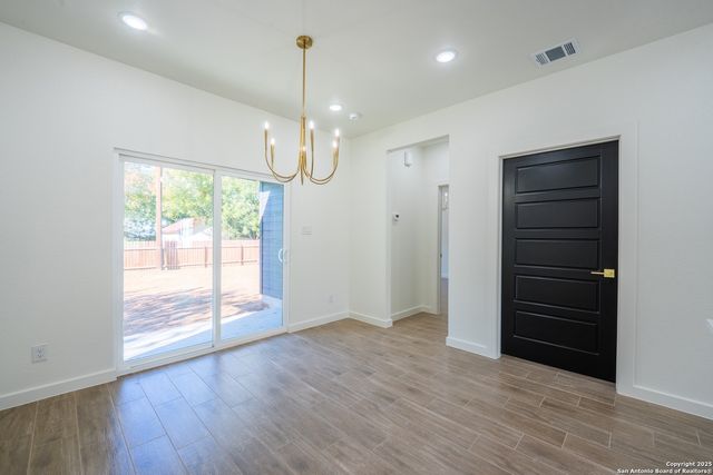 20035 Morrison St, Somerset, TX 78069