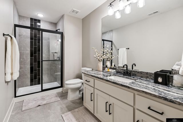 12651 sherman Plaza, Omaha, NE 68138