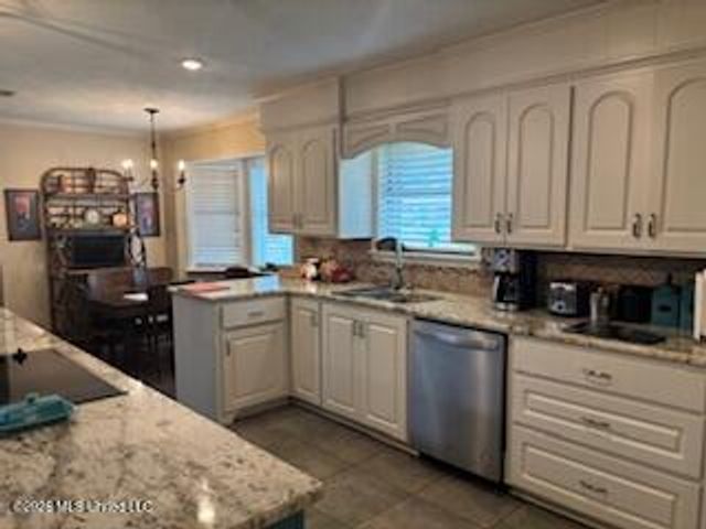 107 Westlake Drive, Brandon, MS 39047