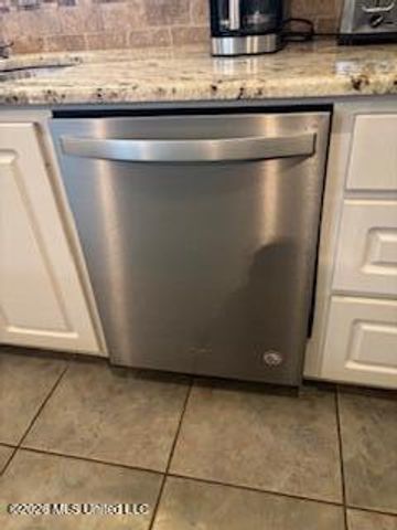 107 Westlake Drive, Brandon, MS 39047