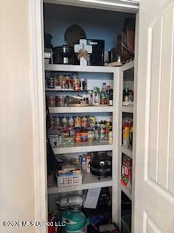 107 Westlake Drive, Brandon, MS 39047