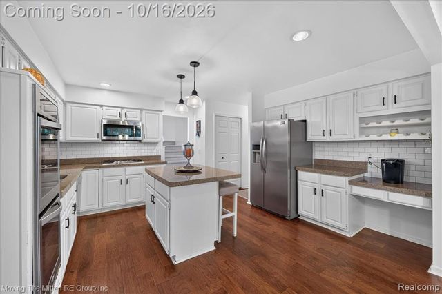 11982 Brandywine Drive, Brighton, MI 48114