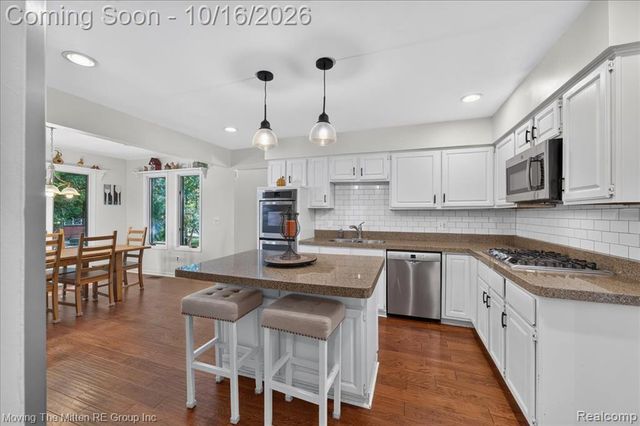 11982 Brandywine Drive, Brighton, MI 48114