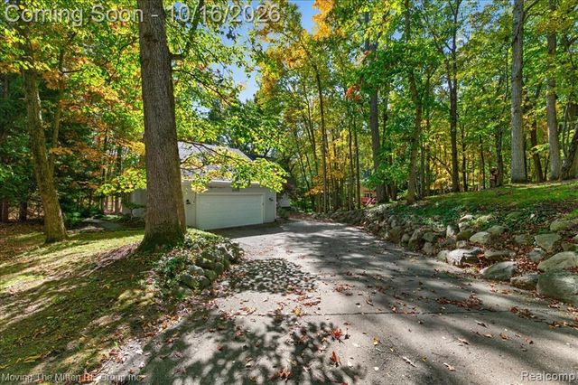 11982 Brandywine Drive, Brighton, MI 48114