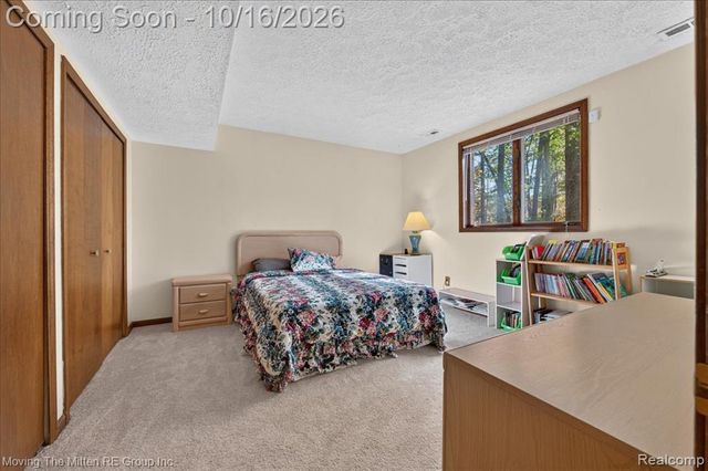 11982 Brandywine Drive, Brighton, MI 48114