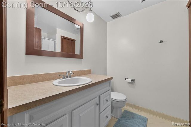 11982 Brandywine Drive, Brighton, MI 48114