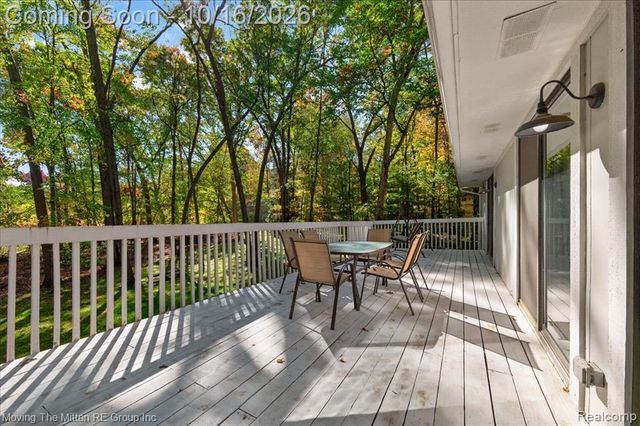 11982 Brandywine Drive, Brighton, MI 48114