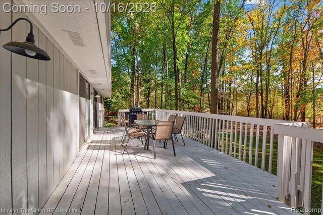11982 Brandywine Drive, Brighton, MI 48114