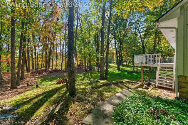 11982 Brandywine Drive, Brighton, MI 48114