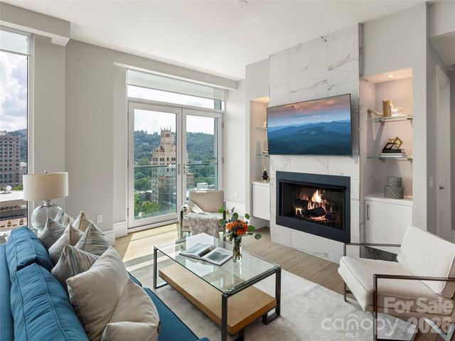 7 Patton Avenue 1104, Asheville, NC 28801