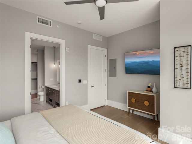 7 Patton Avenue 1104, Asheville, NC 28801