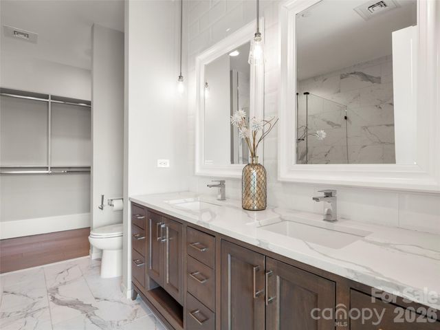 7 Patton Avenue 1104, Asheville, NC 28801