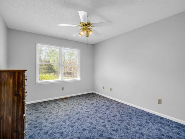 135 Mildred Ave, Gaffney, SC 29341