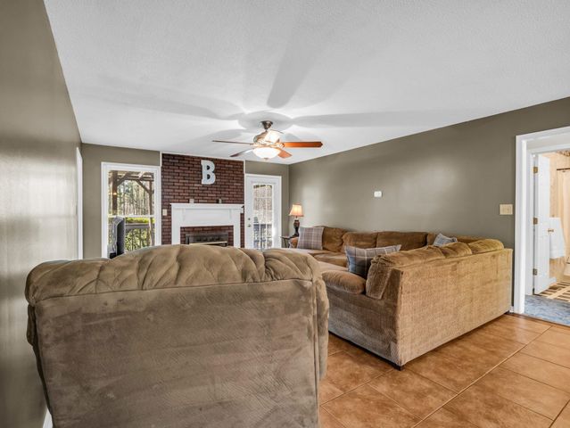 135 Mildred Ave, Gaffney, SC 29341