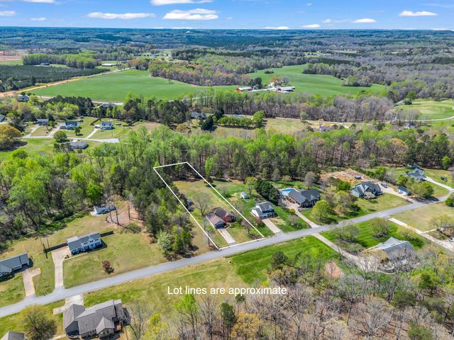 135 Mildred Ave, Gaffney, SC 29341