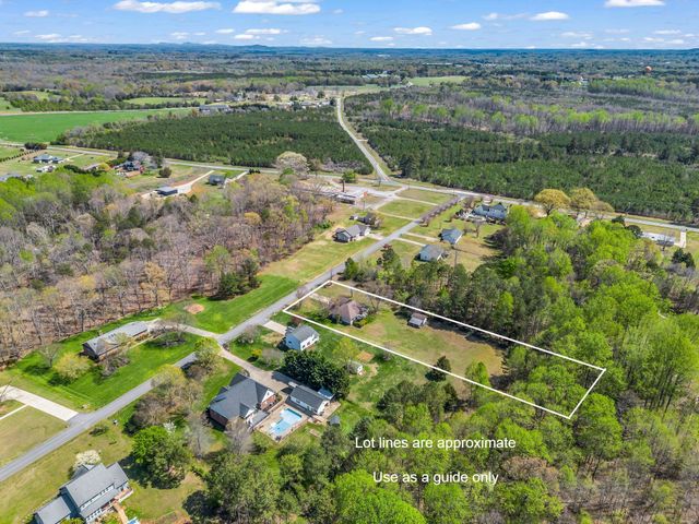 135 Mildred Ave, Gaffney, SC 29341