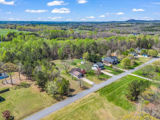 135 Mildred Ave, Gaffney, SC 29341