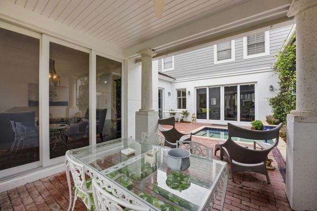 5756 NW 39TH Way, Boca Raton, FL 33496