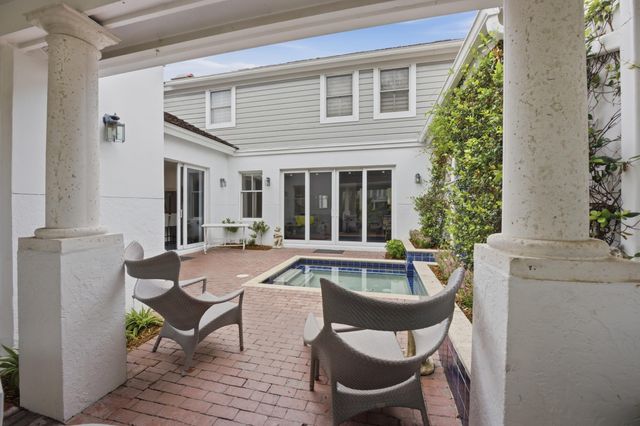 5756 NW 39TH Way, Boca Raton, FL 33496