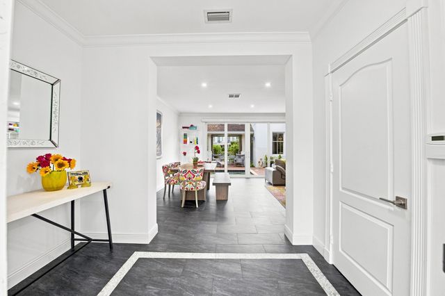 5756 NW 39TH Way, Boca Raton, FL 33496