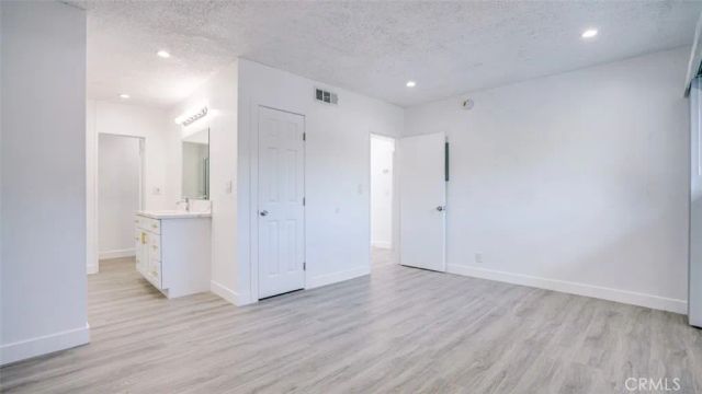 6104 Costello Avenue, Valley Glen, CA 91401