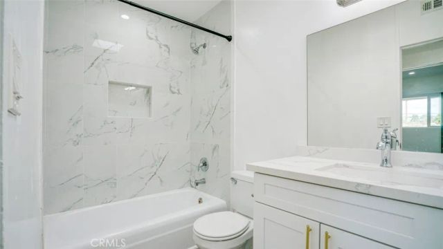 6104 Costello Avenue, Valley Glen, CA 91401