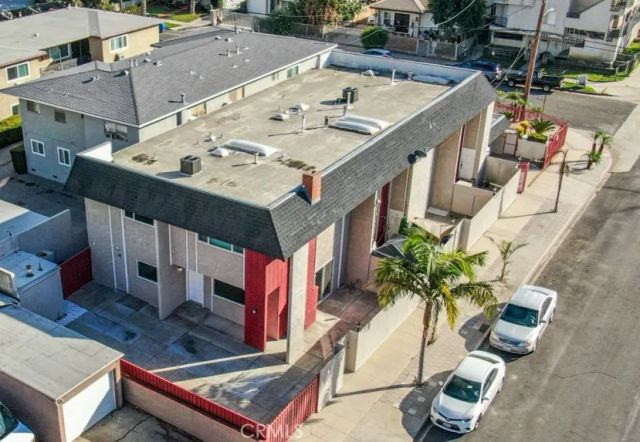 6104 Costello Avenue, Valley Glen, CA 91401