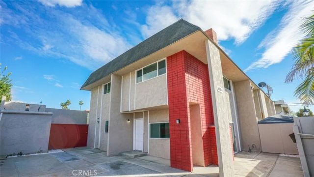 6104 Costello Avenue, Valley Glen, CA 91401