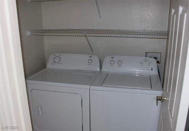 8129 Backpacker Court, Las Vegas, NV 89131