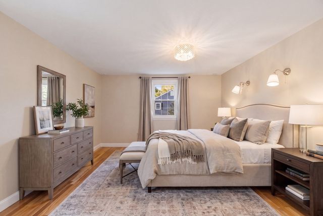 2 Dorset Circle, Andover, MA 01810