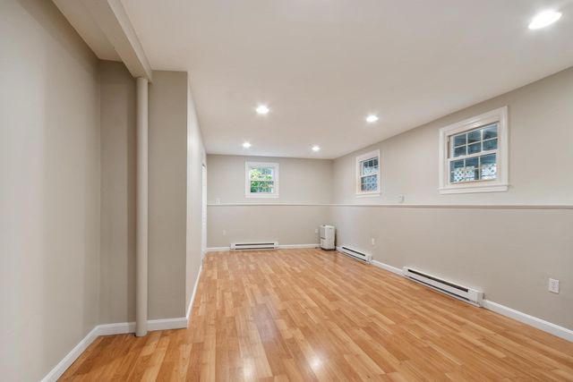 2 Dorset Circle, Andover, MA 01810