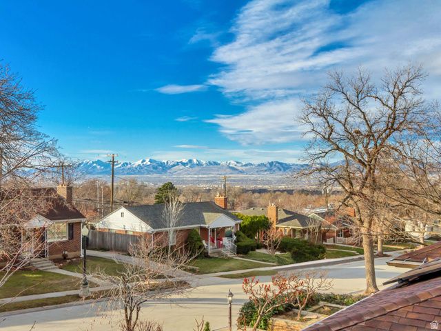 2567 E SIMPSON AVE, Salt Lake City, UT 84109