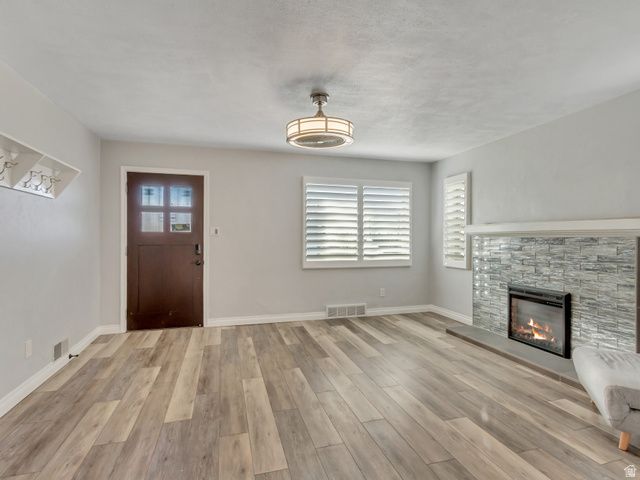 2567 E SIMPSON AVE, Salt Lake City, UT 84109