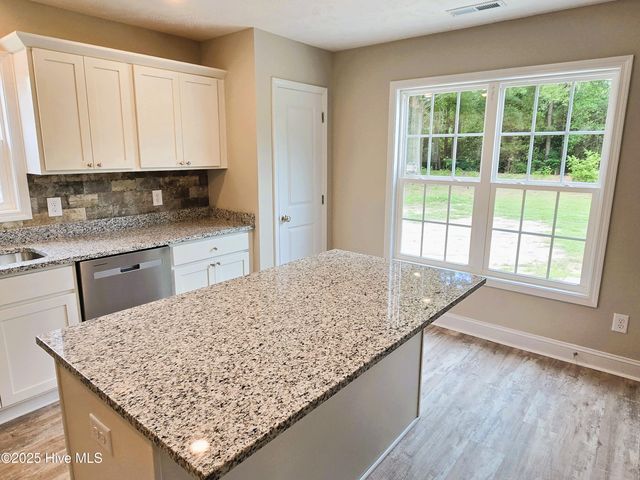3104 Summit Road, Goldsboro, NC 27534