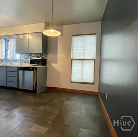 1401 E 33rd Street, Savannah, GA 31404