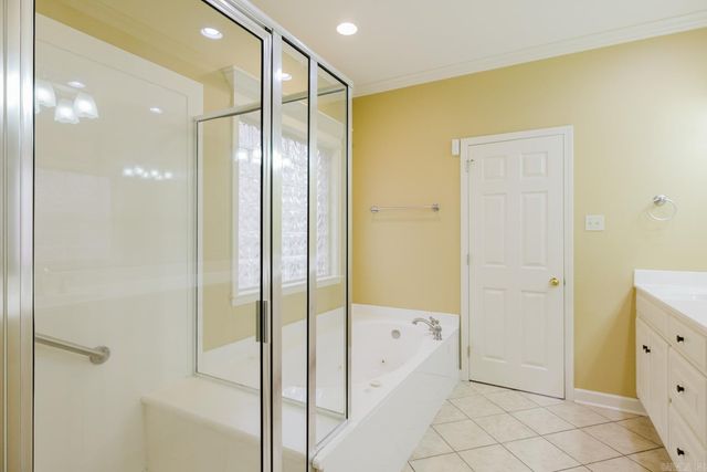 17 Glasgow Court, Little Rock, AR 72211