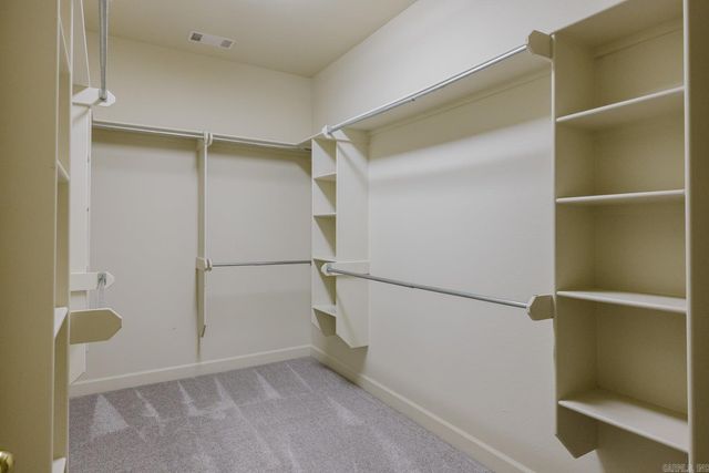 17 Glasgow Court, Little Rock, AR 72211