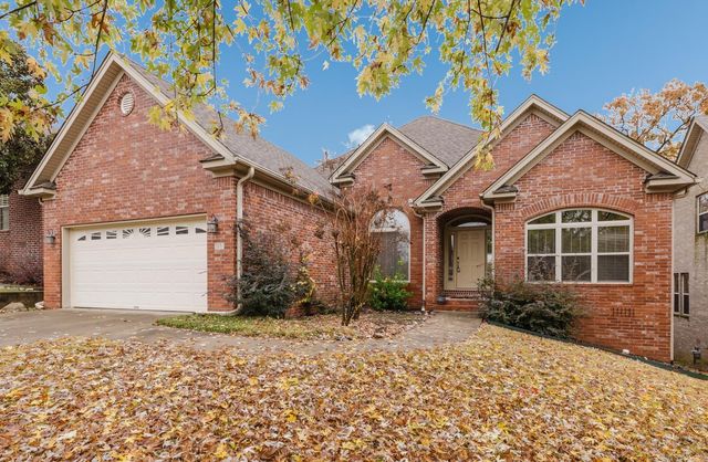 17 Glasgow Court, Little Rock, AR 72211