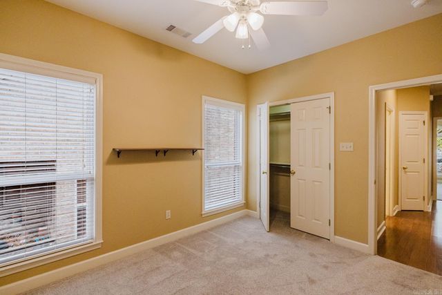 17 Glasgow Court, Little Rock, AR 72211