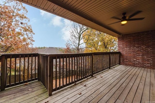 17 Glasgow Court, Little Rock, AR 72211