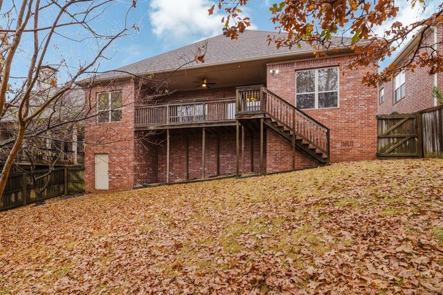 17 Glasgow Court, Little Rock, AR 72211